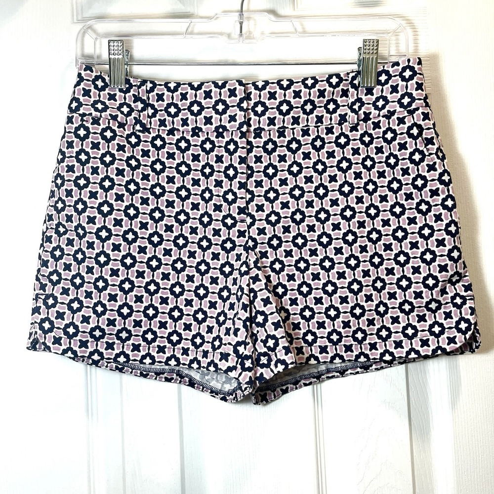 Loft Women's Shorts Size 4 Geometric Print Floral Tile Navy White Cruise Resort